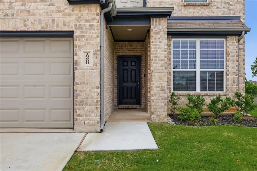 Exterior details and patio area of a home in , Fort Worth (Image 3).