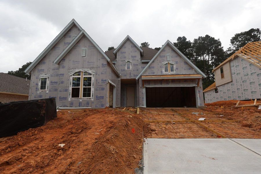 In-progress construction of a new home in The Woodlands Hills - Summit Collection, Willis, TX (Image 4). In-progress construction of a new home in The Woodlands Hills - Summit Collection, Willis, TX (Image 4).