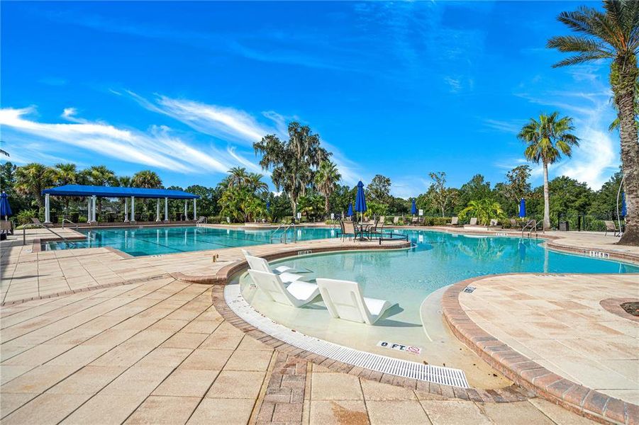 Community amenities in , Brooksville (Image 55).