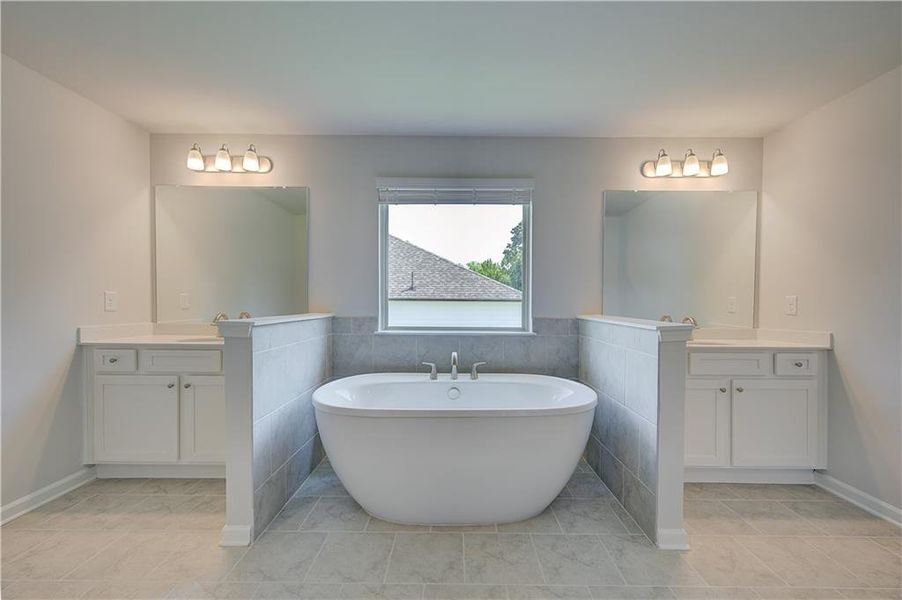 Furnished interior view inside a new home in Grandview at Millers Mill, Stockbridge (Image 8).