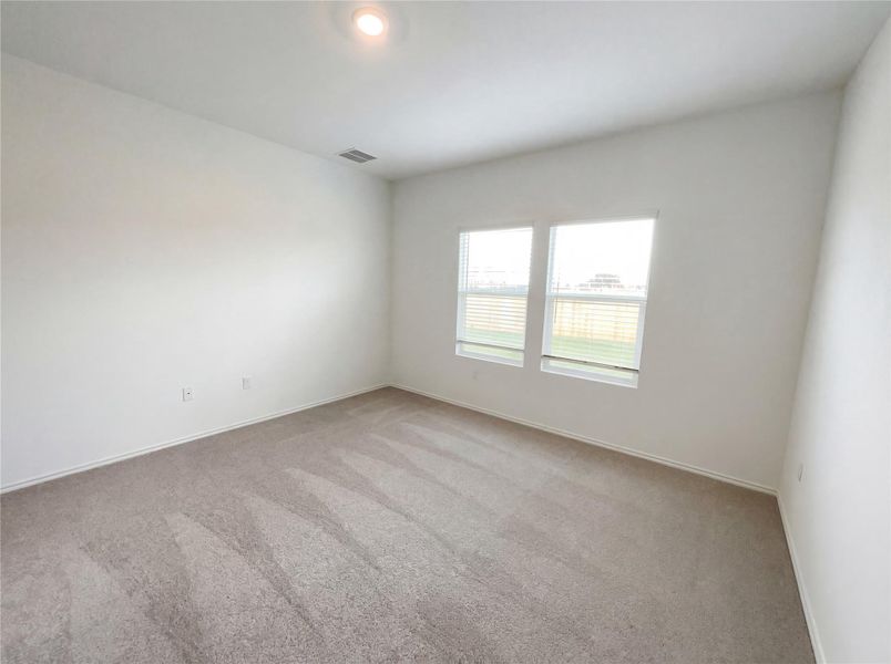 Spacious, unfurnished interior of a new home in Cotton Brook, Hutto (Image 11).