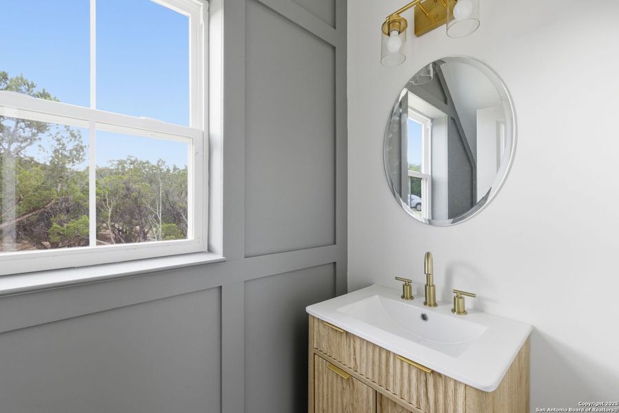 Image 25 of a home in .