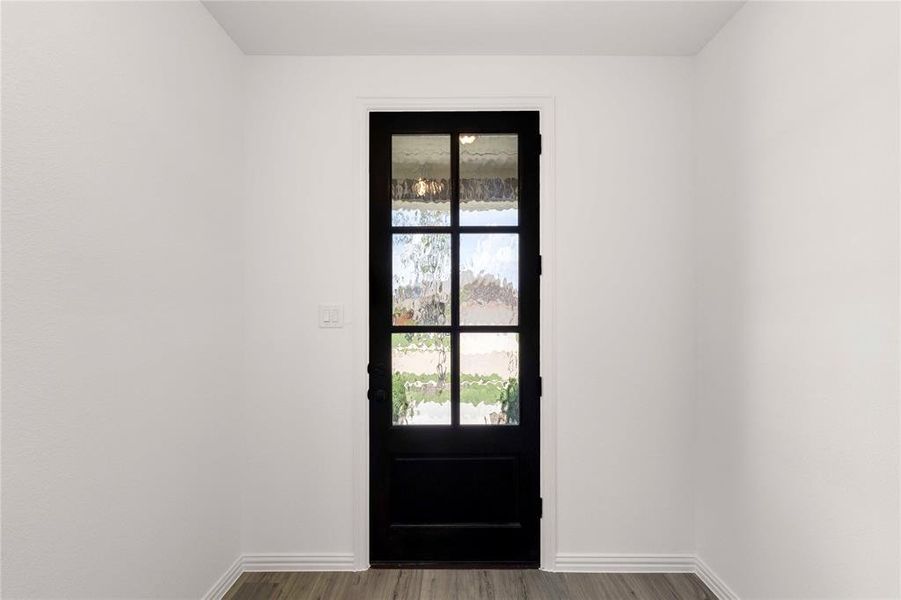 2_03. 14118 Gallatin - Entry 2_03. 14118 Gallatin - Entry