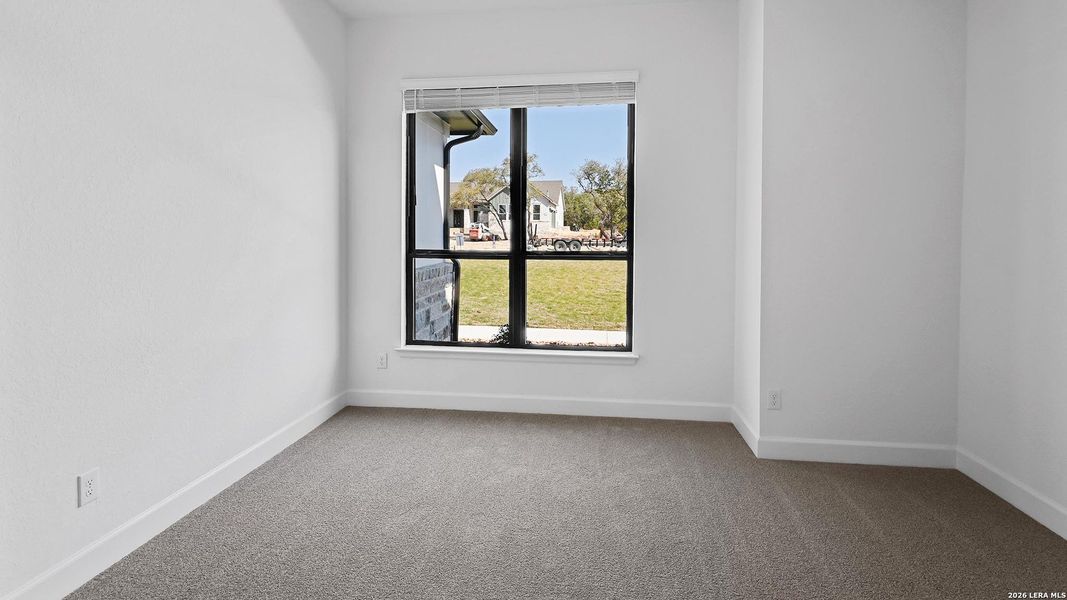 Spacious, unfurnished interior of a new home in Thornebrook, Bulverde (Image 25).