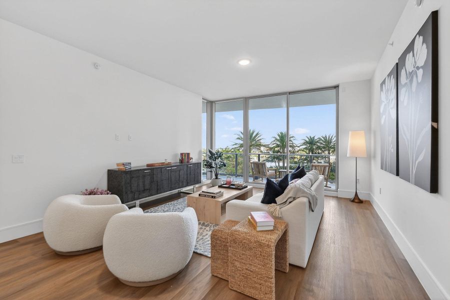 220LakeShoreDr#715(11)