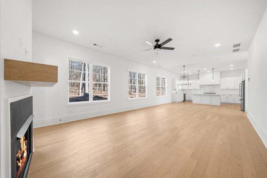 Image 51 of a home in .