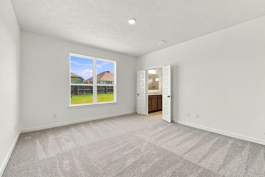 Spacious, unfurnished interior of a new home in Arrowhead Farms, Caldwell (Image 10). Spacious, unfurnished interior of a new home in Arrowhead Farms, Caldwell (Image 10).