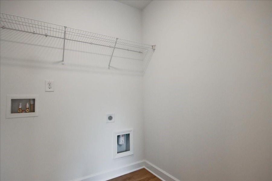 Spacious, unfurnished interior of a new home in River Walk Place, Lawrenceville (Image 28).