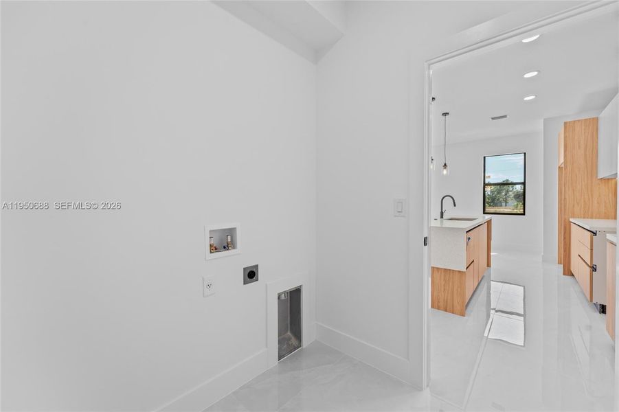 Spacious, unfurnished interior of a new home in , Lehigh Acres (Image 28). Spacious, unfurnished interior of a new home in , Lehigh Acres (Image 28).