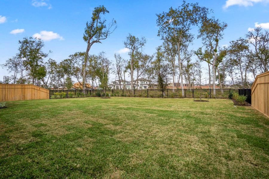 Exterior details and patio area of a home in Sienna 70' Lots, Missouri City (Image 29). Exterior details and patio area of a home in Sienna 70' Lots, Missouri City (Image 29).