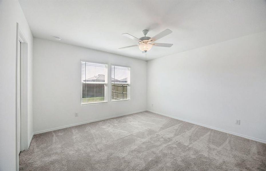 Spacious owner's suite with private bath Spacious owner's suite with private bath