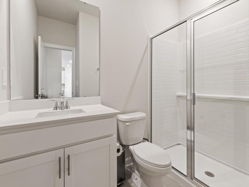 This secondary bathroom is perfect for guests and visitors. This secondary bathroom is perfect for guests and visitors.