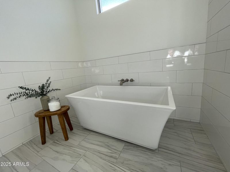 Large Soaking Tub