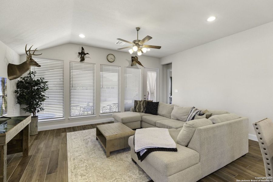 Furnished interior view inside a new home in The Village of Mill Creek 50', Seguin (Image 27).