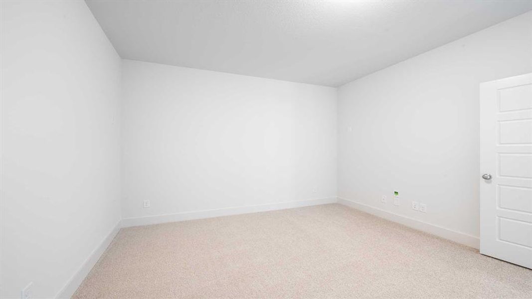 Spacious, unfurnished interior of a new home in Trinity Falls 60', McKinney (Image 15). Spacious, unfurnished interior of a new home in Trinity Falls 60', McKinney (Image 15).