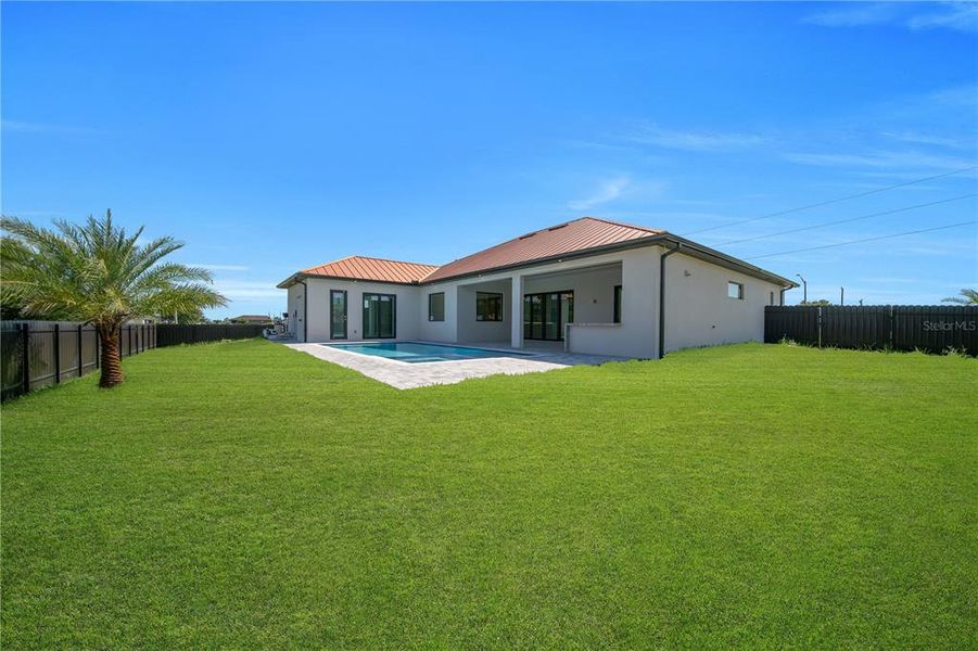 Exterior details and patio area of a home in , Cape Coral (Image 29).