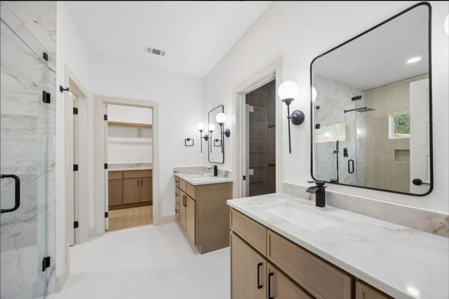 Furnished interior view inside a new home in , Sherman (Image 10).