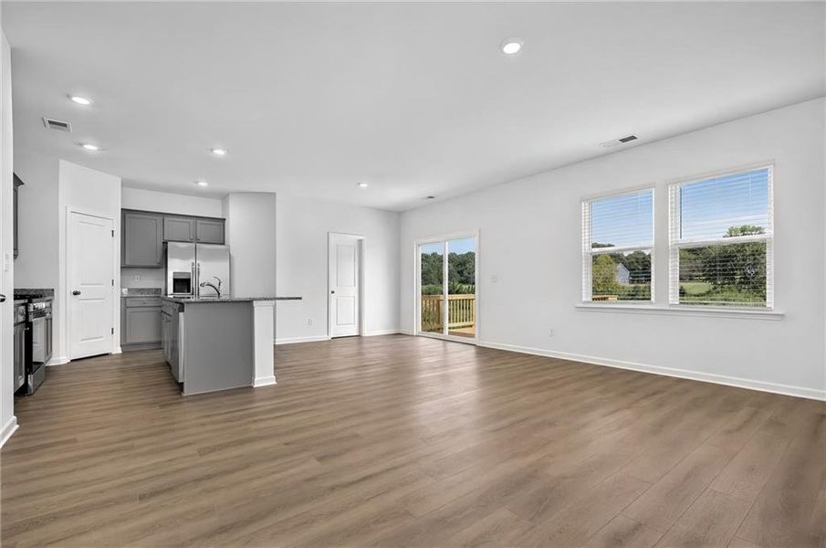 Spacious, unfurnished interior of a new home in Millers Pointe, Conyers (Image 22).
