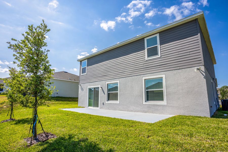 Representative exterior details of a home built from the Melbourne by Maronda Homes in Port St. Lucie, Port St. Lucie (Image 4).