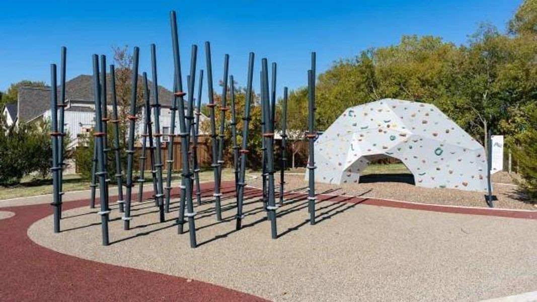 Community amenities in Mantua, Van Alstyne (Image 7).