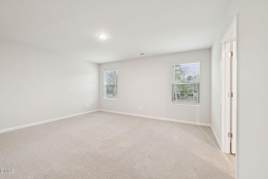 24-web-or-mls-Raleigh - Oak Manor - 137