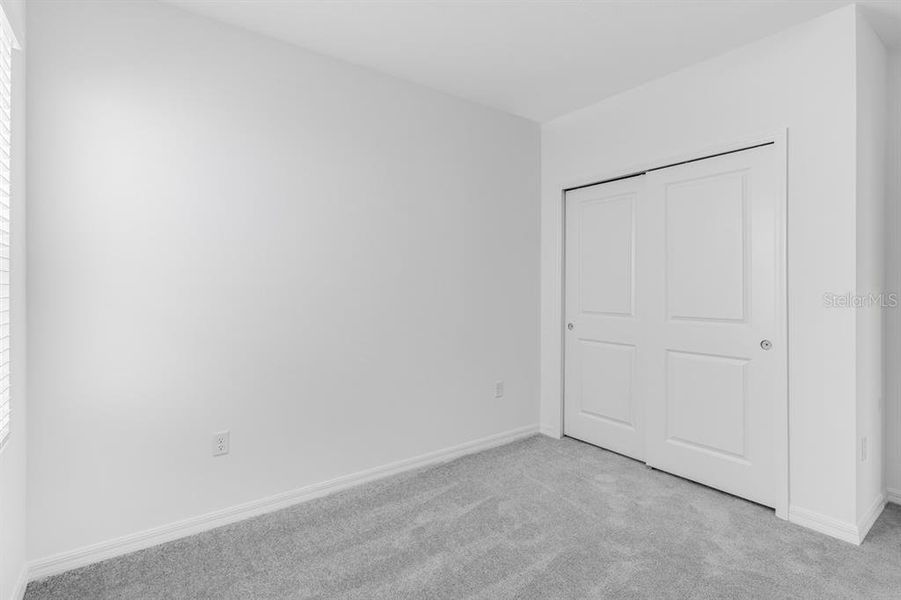 Spacious, unfurnished interior of a new home in Palm Wind, Hudson (Image 17).