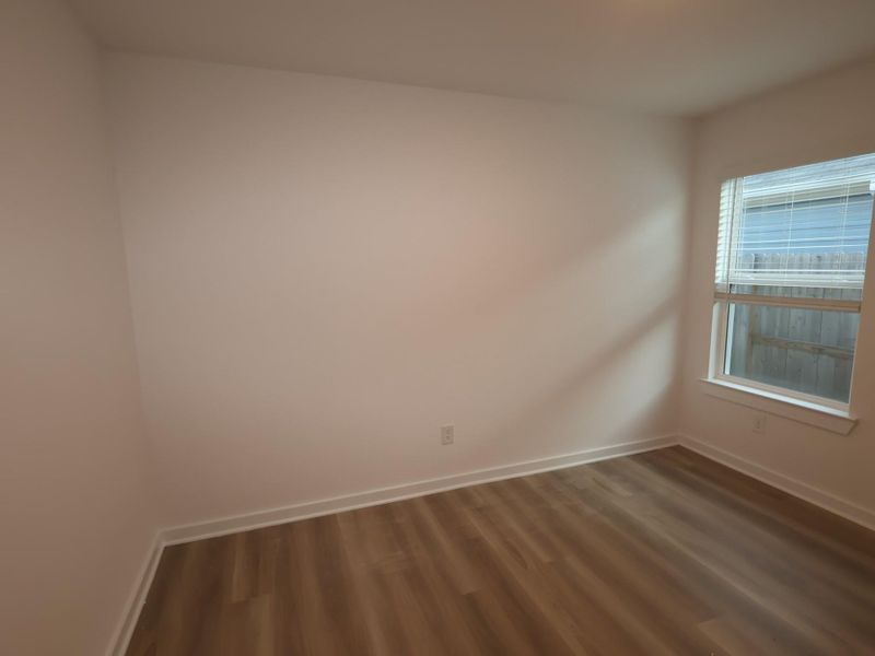 Spacious, unfurnished interior of a new home in Summerview, Fulshear (Image 15). Spacious, unfurnished interior of a new home in Summerview, Fulshear (Image 15).
