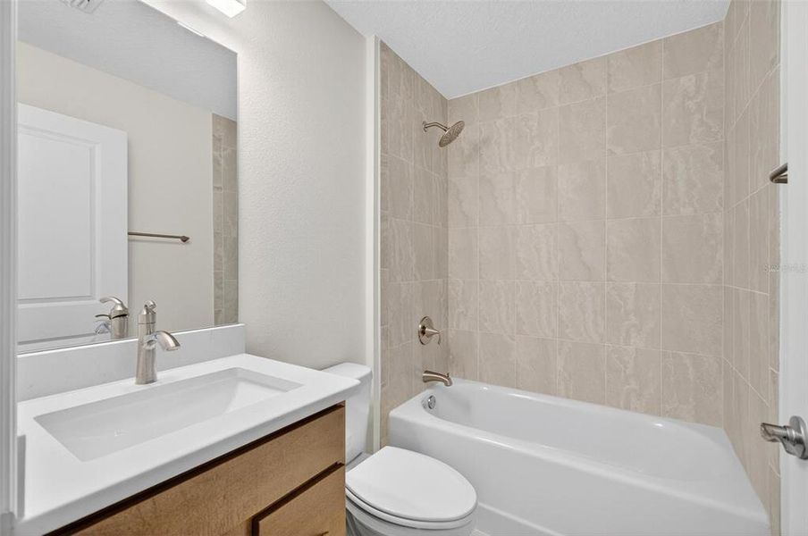 Furnished interior view inside a new home in , Palm Coast (Image 7).