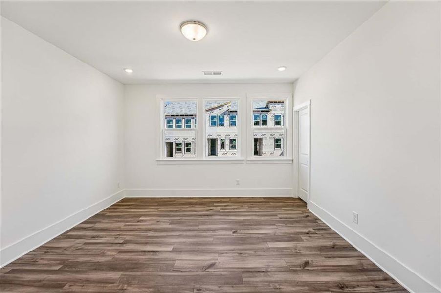 Spacious, unfurnished interior of a new home in Park Vue, Atlanta (Image 30). Spacious, unfurnished interior of a new home in Park Vue, Atlanta (Image 30).
