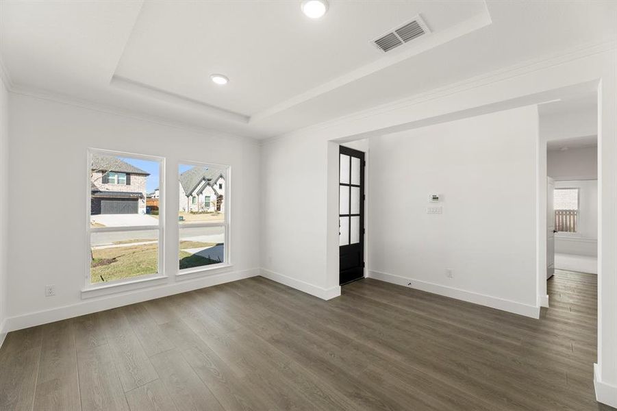 4_05. 1721 Silla - Dining