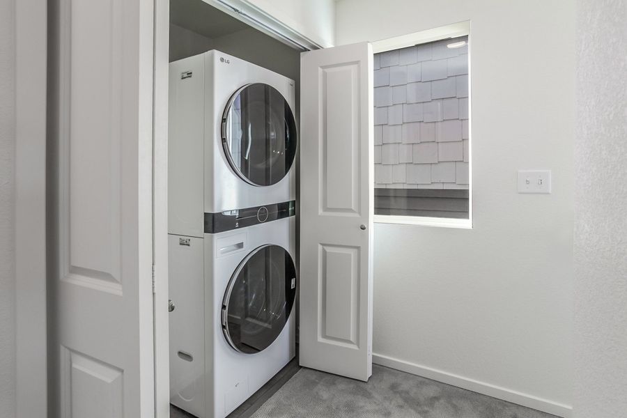 Furnished interior view inside a new home in Prairie Song, Windsor (Image 29).