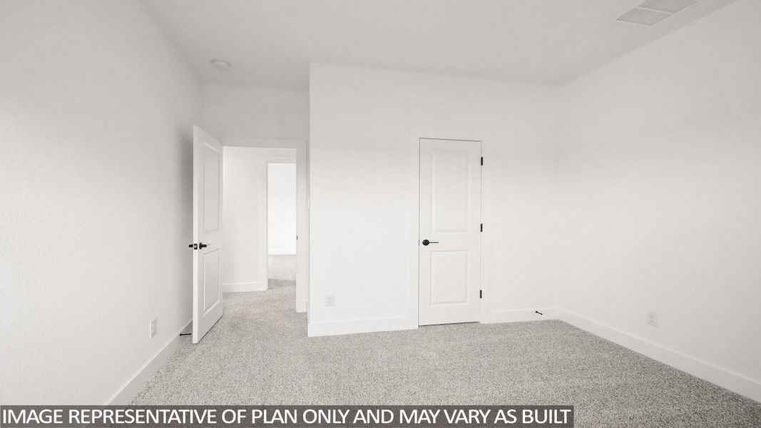 Spacious, unfurnished interior of a new home in Silverthorne, Conroe (Image 18).