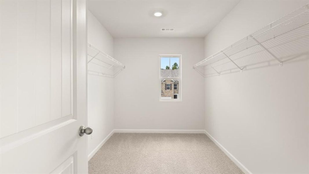 Spacious, unfurnished interior of a new home in Pointe Park, Union City (Image 25).