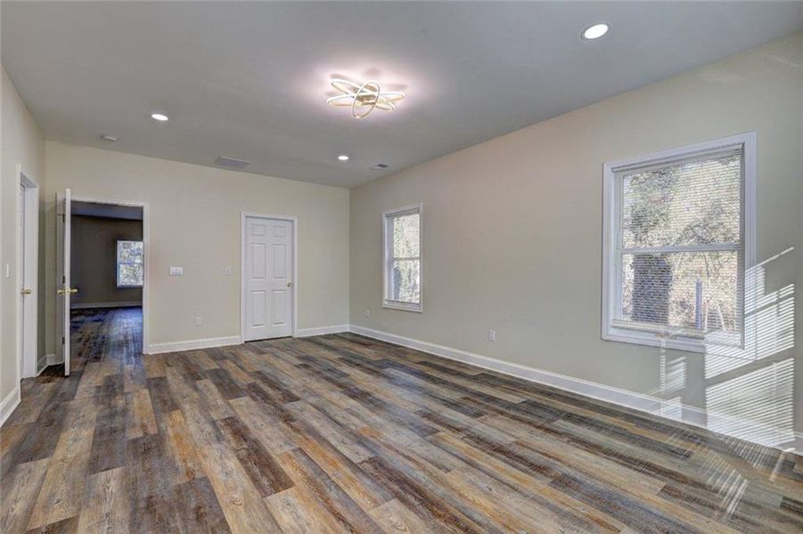 Spacious, unfurnished interior of a new home in , Atlanta (Image 9). Spacious, unfurnished interior of a new home in , Atlanta (Image 9).
