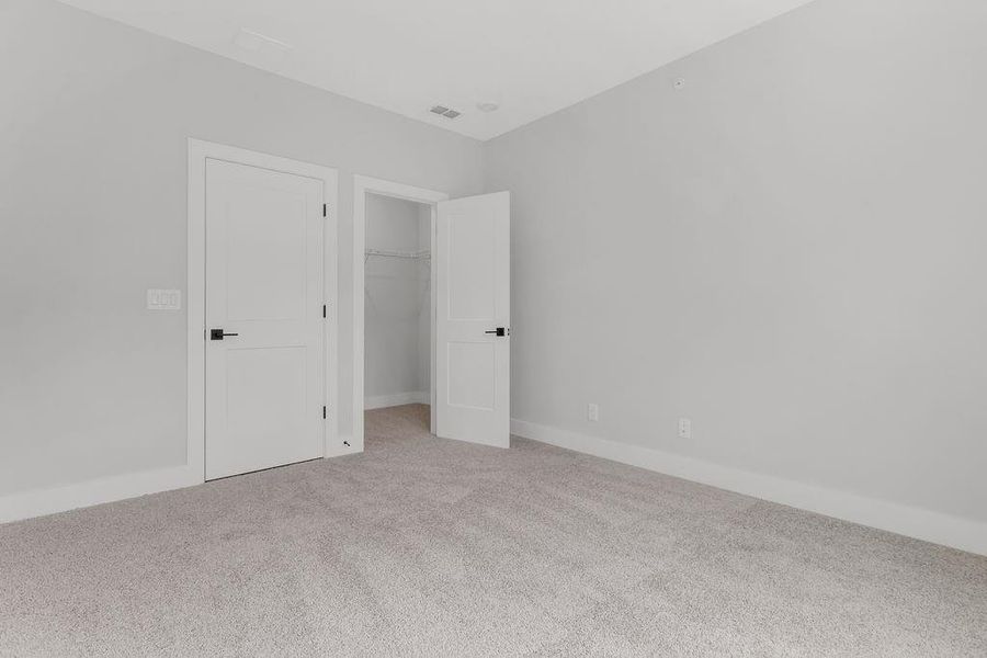 Spacious, unfurnished interior of a new home in Echo Park, Suwanee (Image 20). Spacious, unfurnished interior of a new home in Echo Park, Suwanee (Image 20).