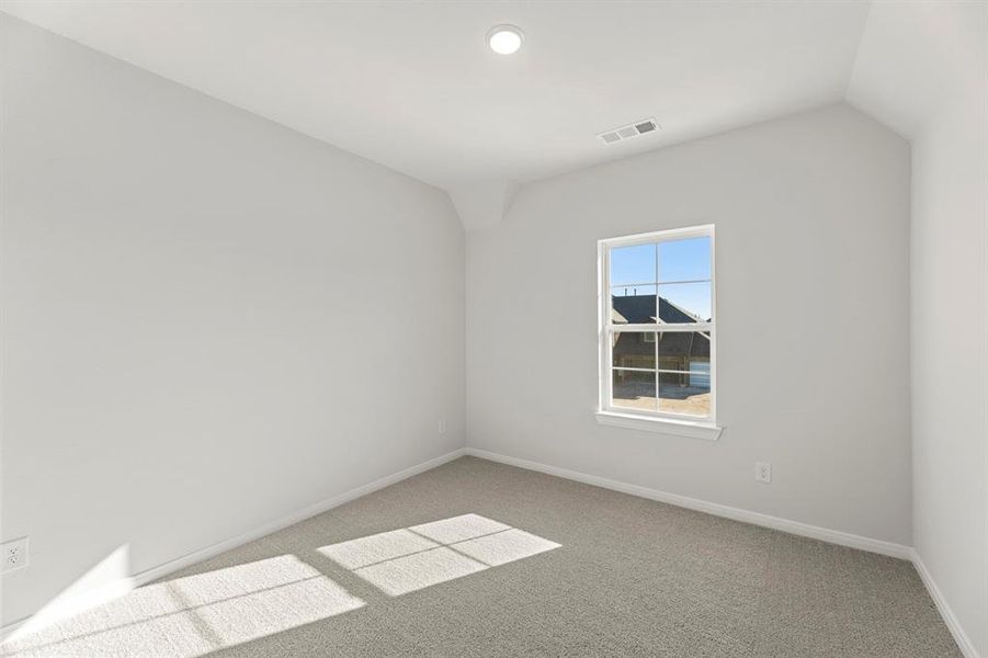 21_22. 912 Firewood - Bed 3