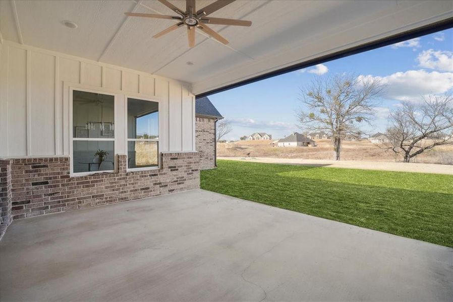 Exterior details and patio area of a home in , Azle (Image 30).
