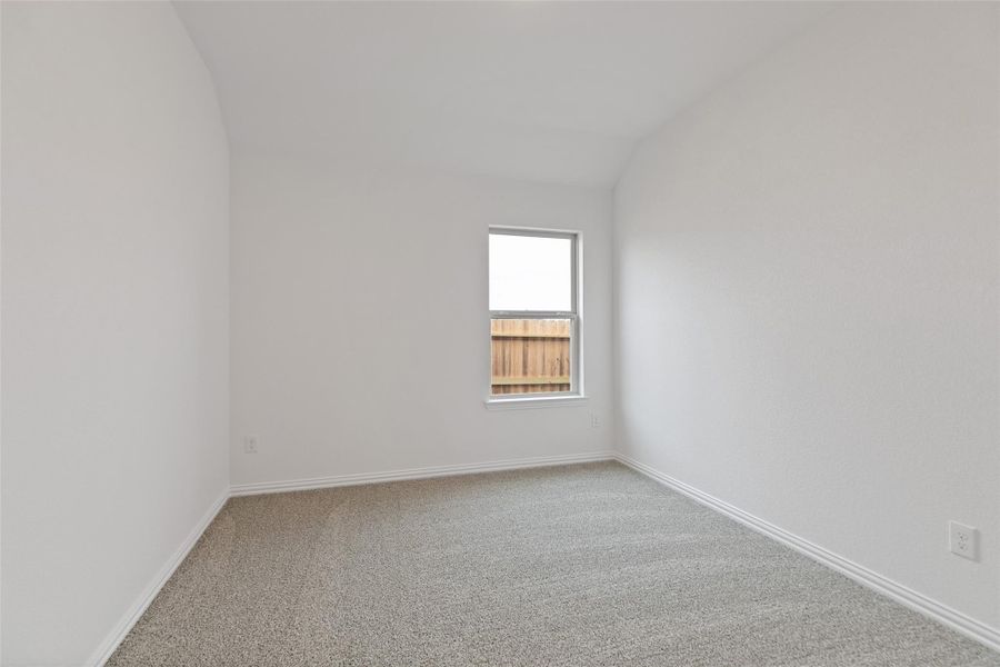 Spacious, unfurnished interior of a new home in Oakwood Estates, Waller (Image 22).