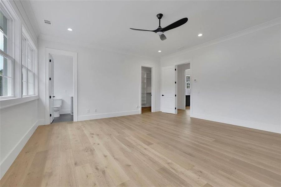 Spacious, unfurnished interior of a new home in , Bethlehem (Image 55).