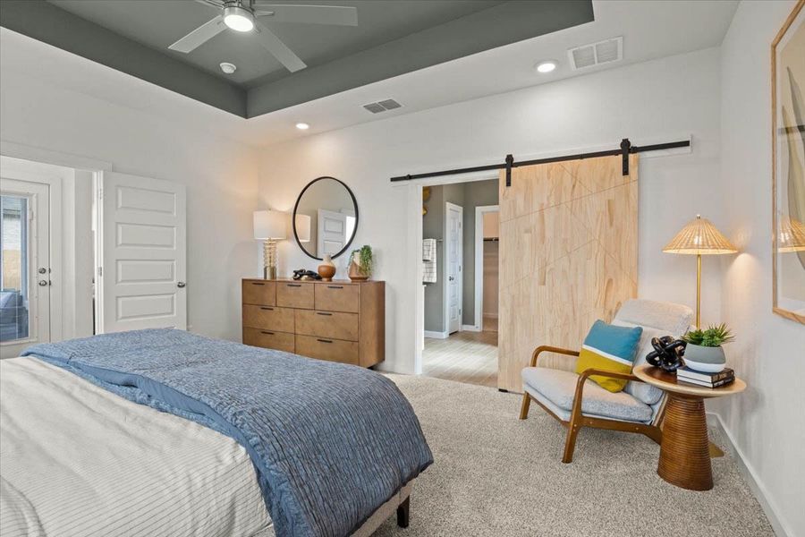 Furnished interior view inside a new home in Meyer Ranch, New Braunfels (Image 42).