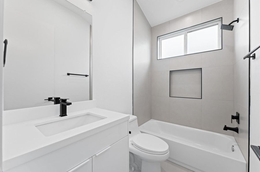 Image 30 of a home in . Image 30 of a home in .