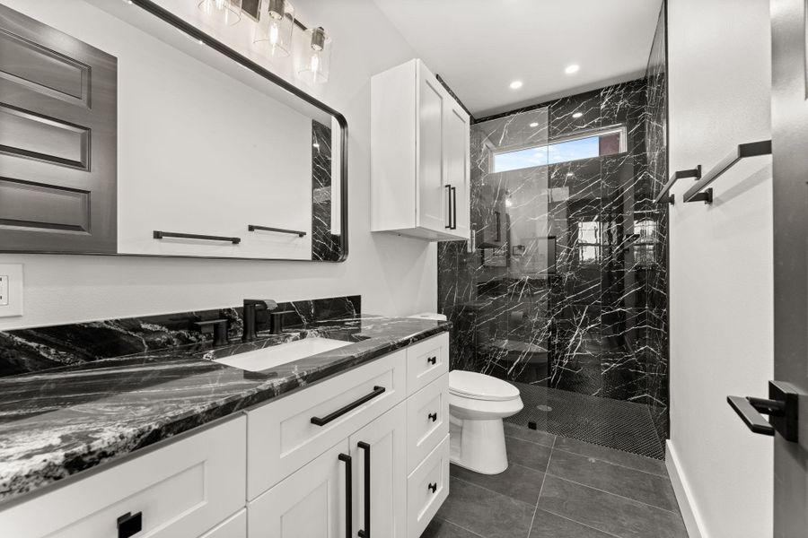 Furnished interior view inside a new home in , Leander (Image 10).