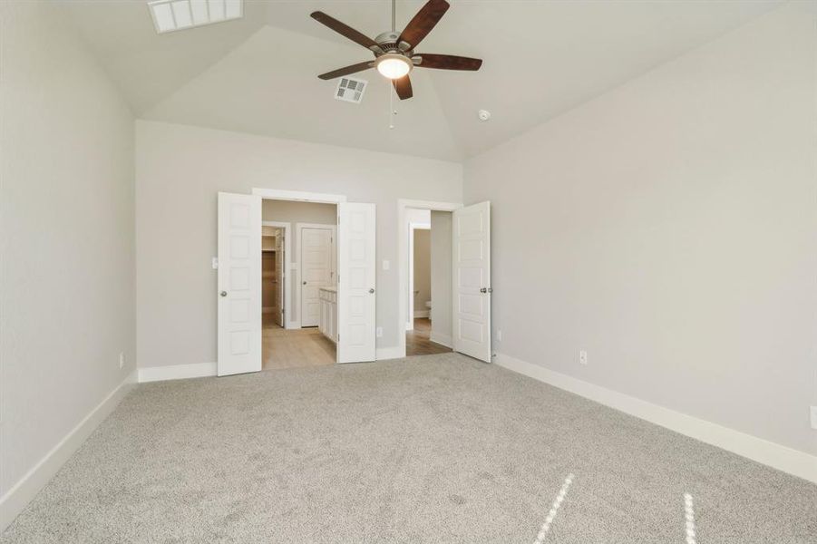 Photo is not of the actual home but is an inspirational photo of builder’s model home and may depict options, furnishings, and/or decorator features that are not included. Photo is not of the actual home but is an inspirational photo of builder’s model home and may depict options, furnishings, and/or decorator features that are not included.