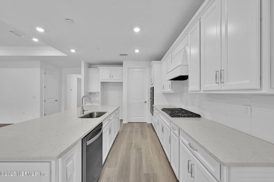 Furnished interior view inside a new home in Del Webb Nocatee, Ponte Vedra (Image 8). Furnished interior view inside a new home in Del Webb Nocatee, Ponte Vedra (Image 8).