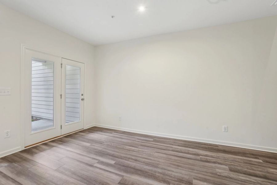 Representative unfurnished interior of a home built from the Echo by Starlight Homes in Kendall Grove, McDonough (Image 21).