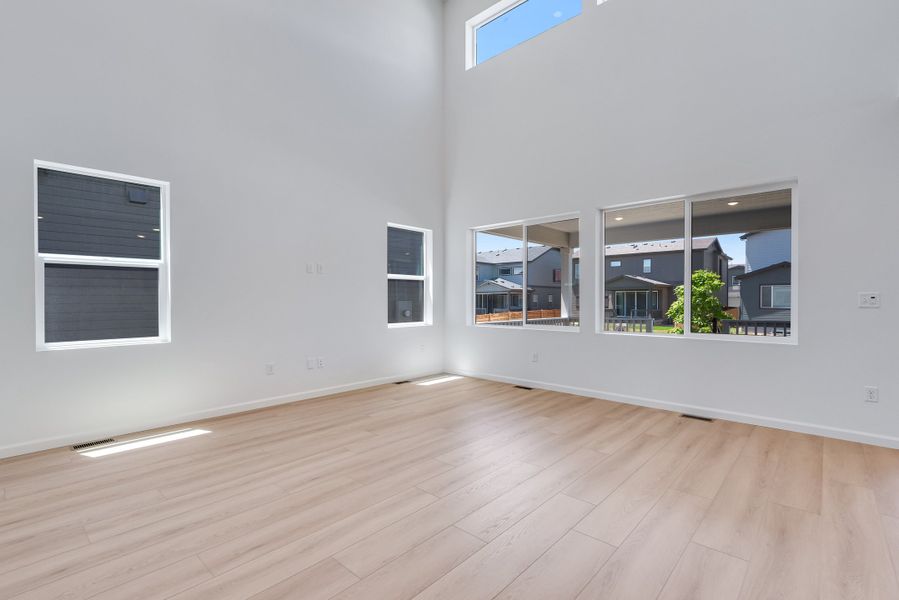 Spacious, unfurnished interior of a new home in Reunion, Commerce City (Image 17). Spacious, unfurnished interior of a new home in Reunion, Commerce City (Image 17).