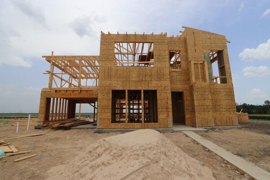 Let us show you how our advanced framing techniques have stood the test of time and allow more insulation for a quieter and more energy efficient home.