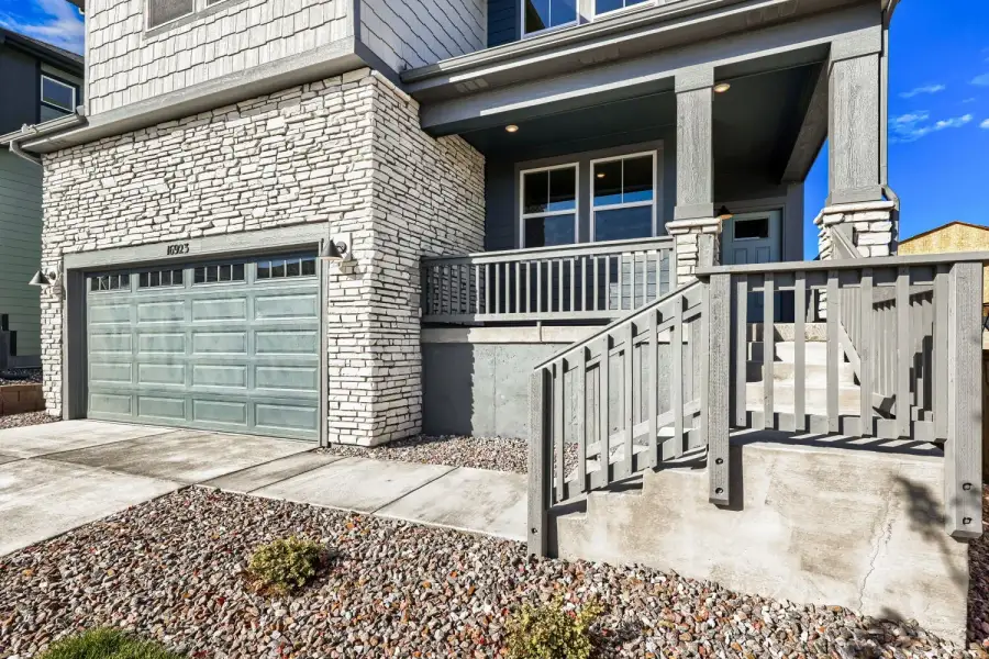 New Home in Parker, CO.  - Slide 3