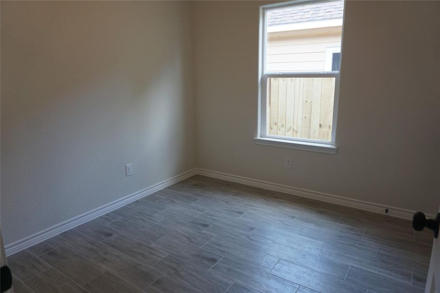 Spacious, unfurnished interior of a new home in , Willis (Image 12).