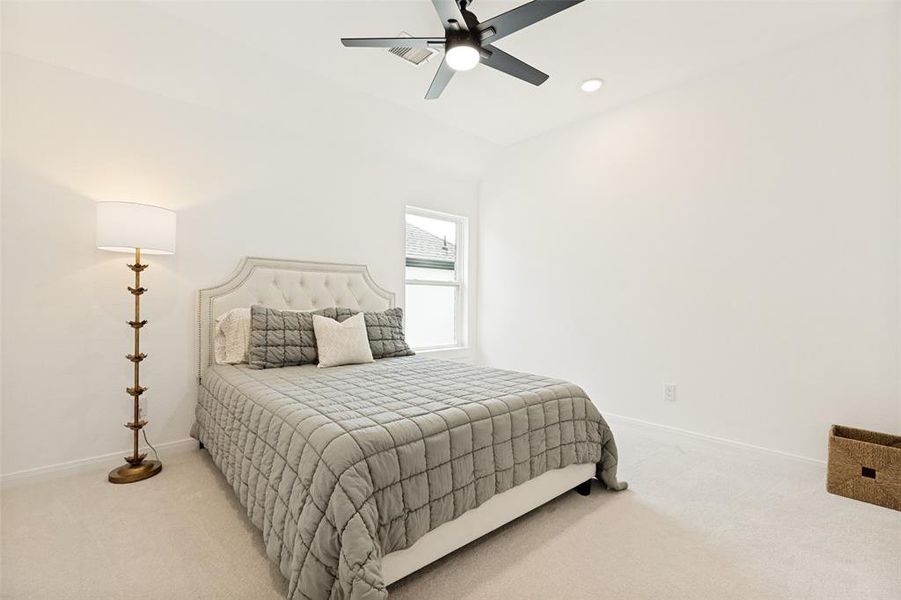Furnished interior view inside a new home in , McKinney (Image 25). Furnished interior view inside a new home in , McKinney (Image 25).